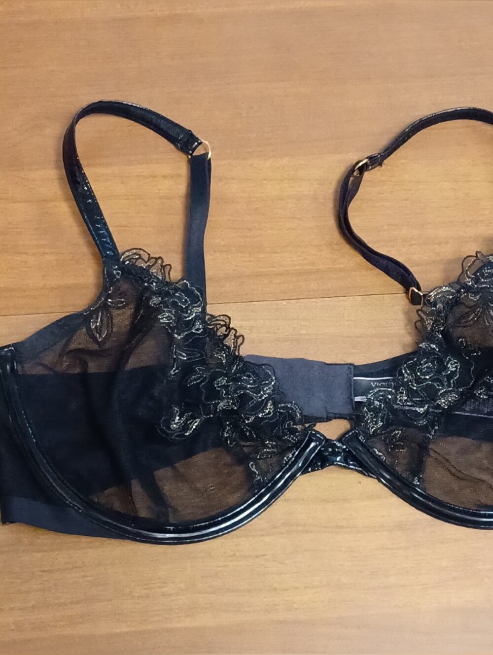 Victorias Secret 38D Very Sexy Low Cut Demi Bra Black Sheer Floral Wired